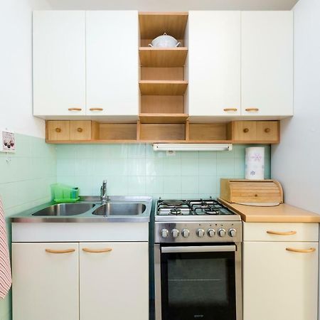 Apartment Marija Мали-Лошинь Экстерьер фото