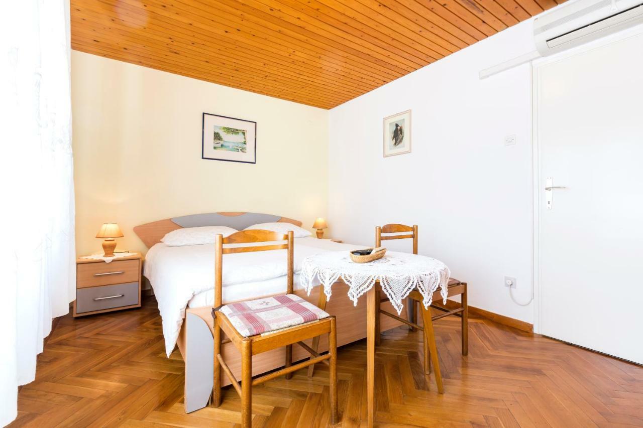 Apartment Marija Мали-Лошинь Экстерьер фото
