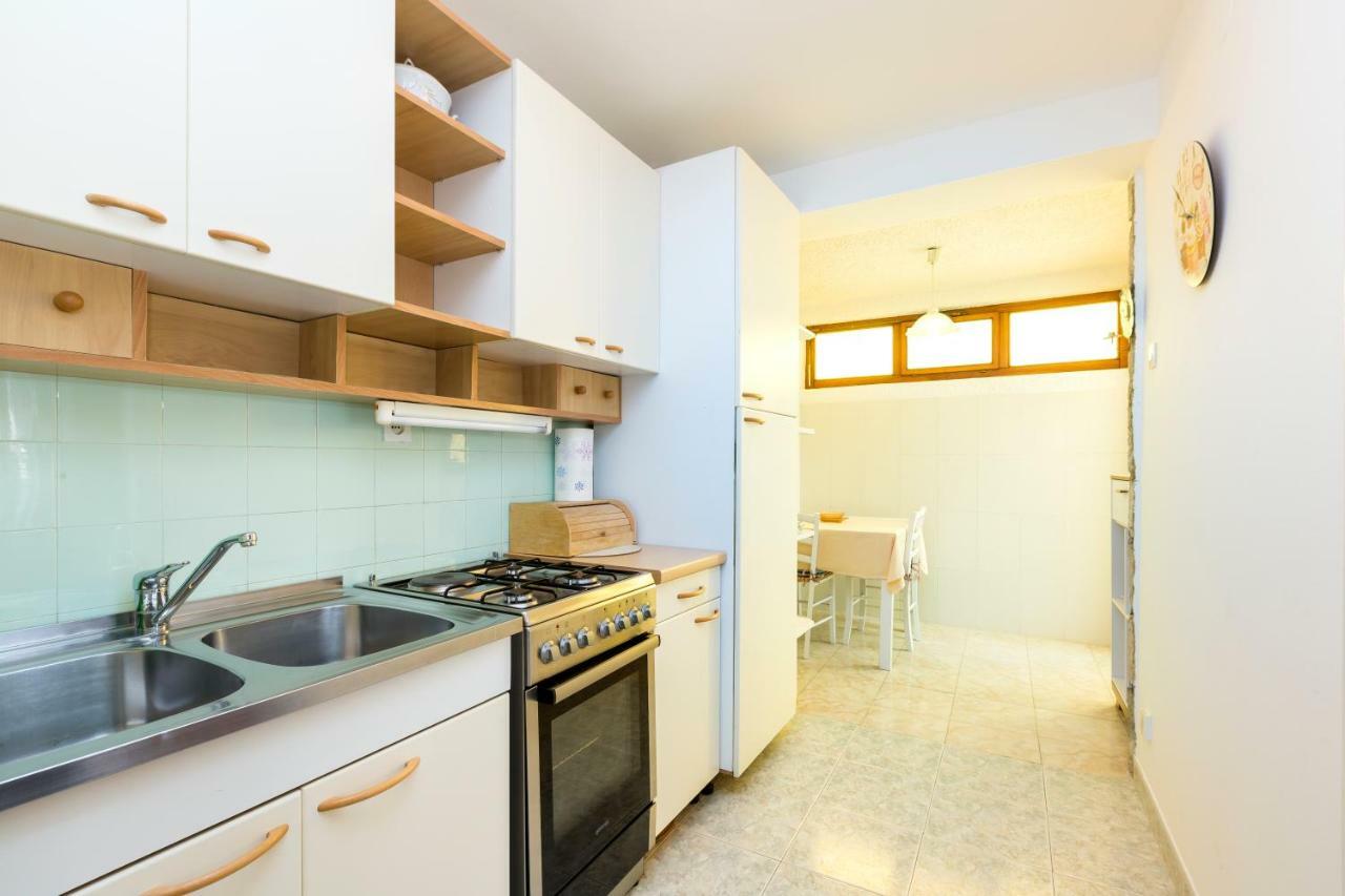 Apartment Marija Мали-Лошинь Экстерьер фото