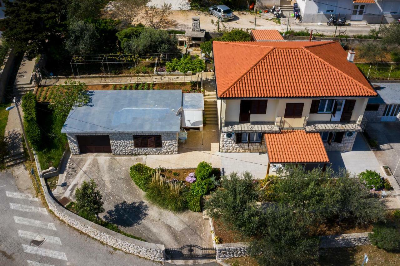 Apartment Marija Мали-Лошинь Экстерьер фото